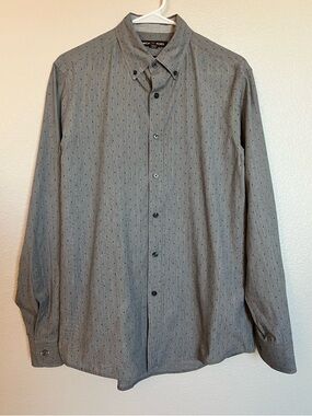 Michael Kors Men's Gray Button-Up Shirt with Subtle Dot Pattern | Classic Fit S